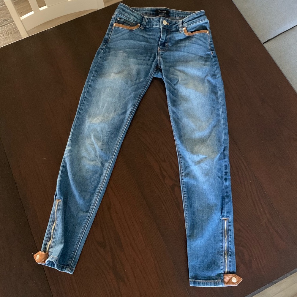 White House Black Market Skimmer Jeans